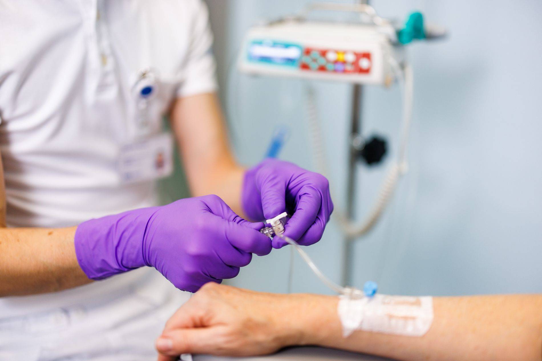 What Advanced Cancer Therapies Are Available in China? Which International Patients Are They Suitable For?