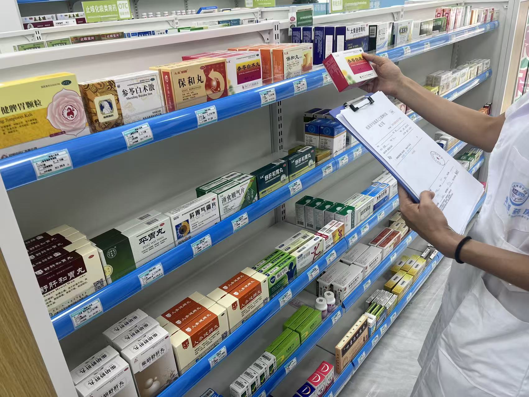 A Guide to Pharmacies in China: What Medicines Can Foreign Visitors Find?