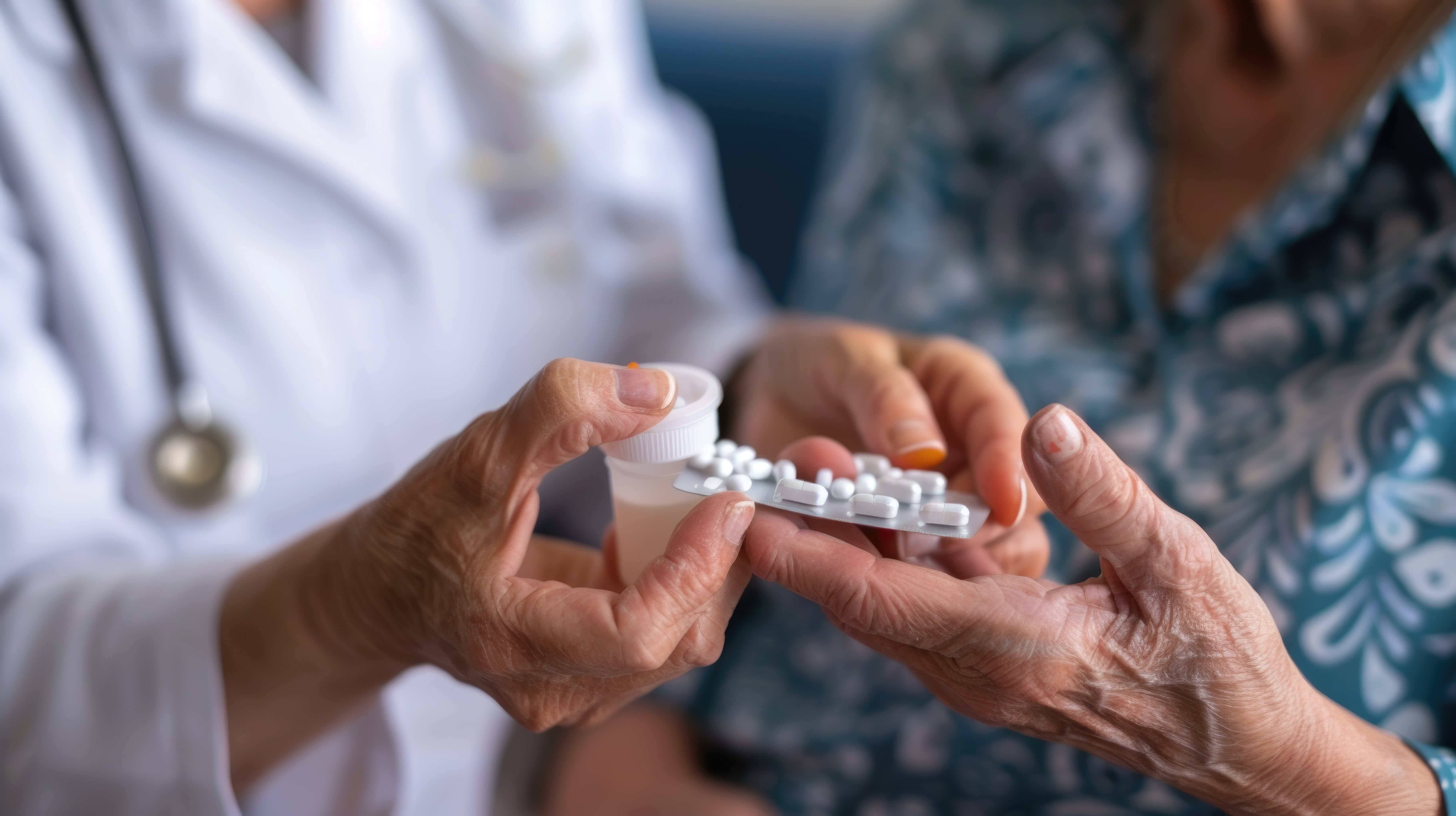 Primary Healthcare Pharmaceutical Supply: Supply Security, Distribution Systems, and Primary Coverage